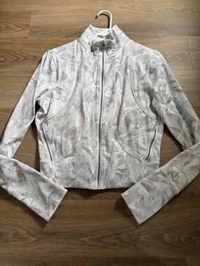 lululemon athletica White and Light Gray Abstract Zip Jacket